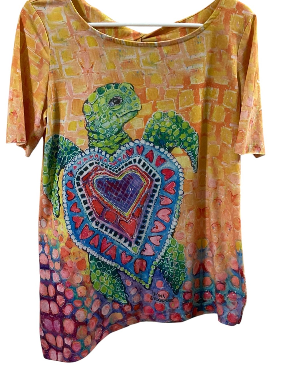 Leoma Lovegrove Small Turtle Heart Art Top Asymmetrical Hem Keyhole Back ARTSY
